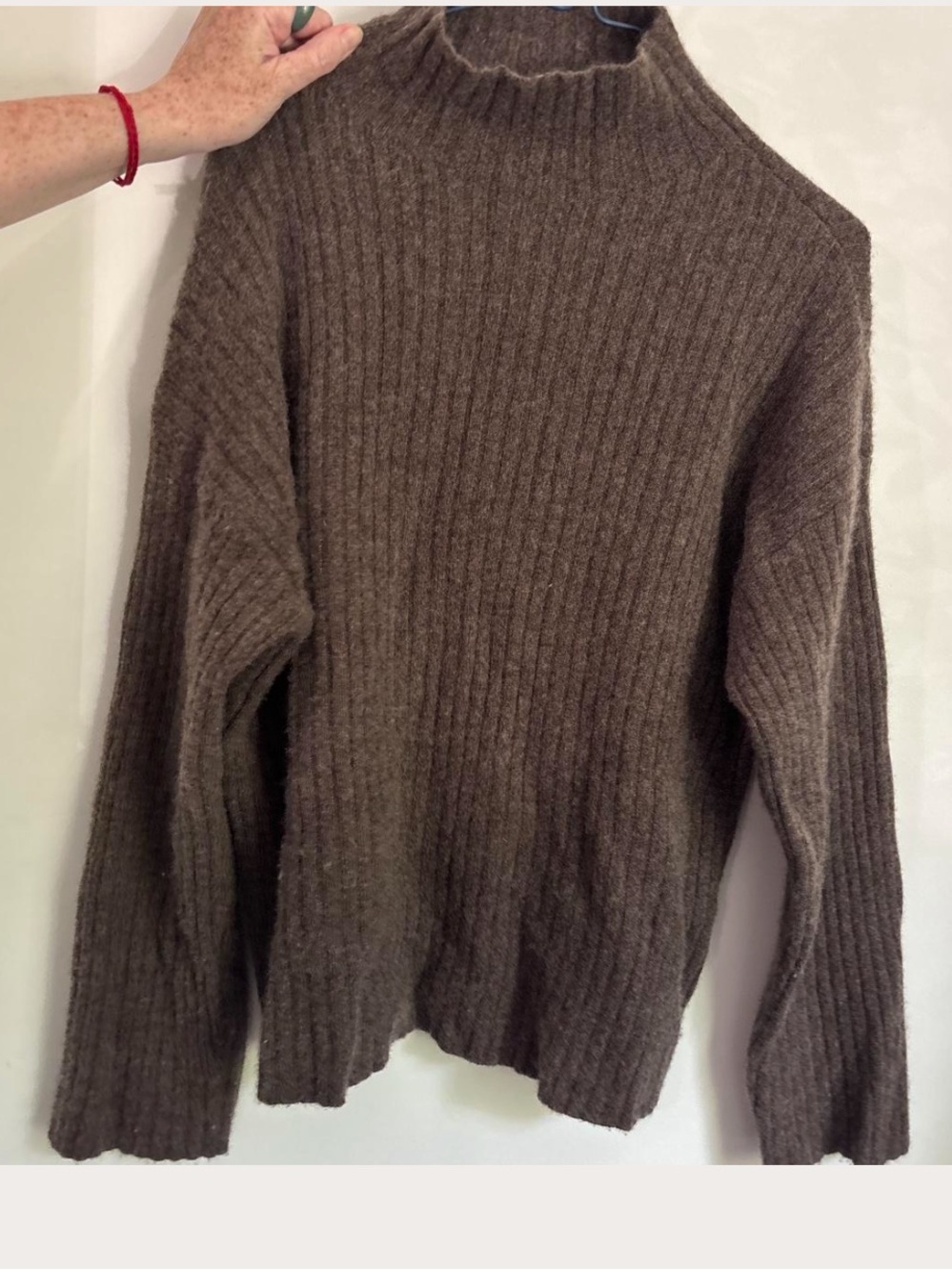 Reformation Cashmere mock neck longsleeve sweater